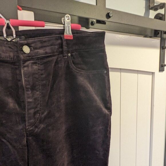 Ann Taylor Sculpting Mid Rise Curvy Black Velvet Skinny Pants SIZE 12 - Picture 9 of 14